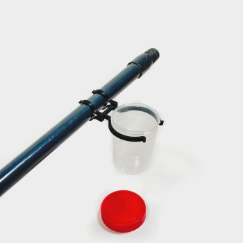 Recolector para muestra de orina de mascotas. Olvídate de perseguir a tu mascota para recoger una muestra de orina. La recogida de muestras de orina puede ser un desafío tanto para los dueños de mascotas como para las mascotas. El EasyPeesy Collector ha sido creado pensando en la comodidad de todos los involucrados, proporcionando una solución eficiente y sin complicaciones.