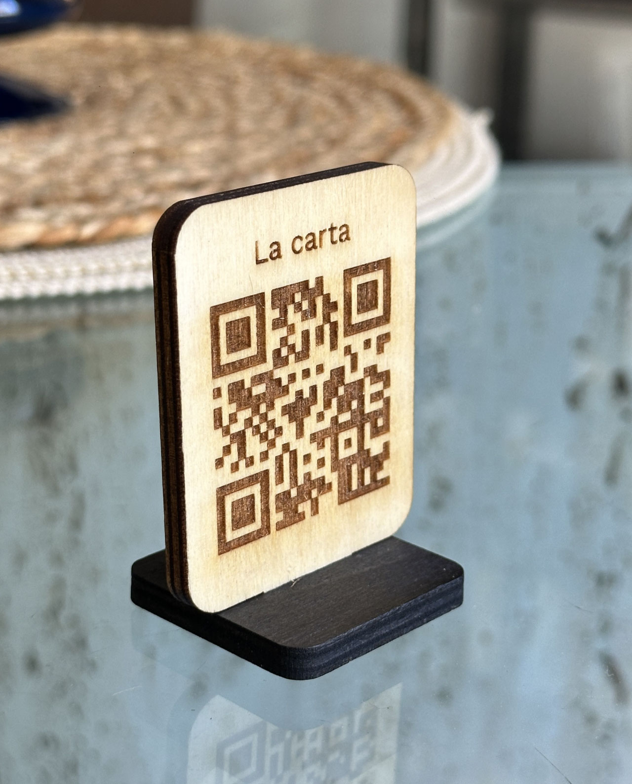 Código QR en madera personalizable Carta Restaurante