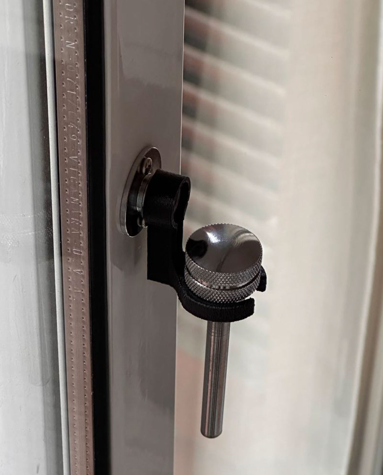 Soporte de Cerrojo para ventana Pasador Seguro corredera Bloqueo ventana Cierre de Seguridad (PACK 2ud) - Imagen 2