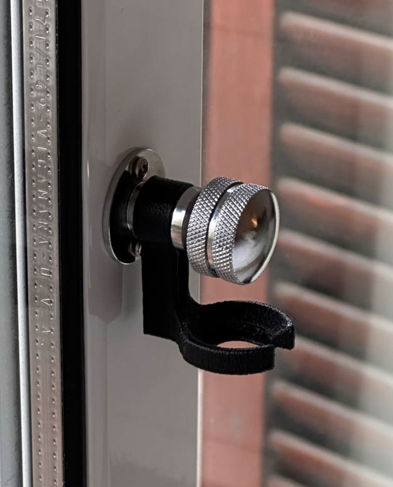 Soporte de Cerrojo para ventana Pasador Seguro corredera Bloqueo ventana Cierre de Seguridad (PACK 2ud) - Imagen 3