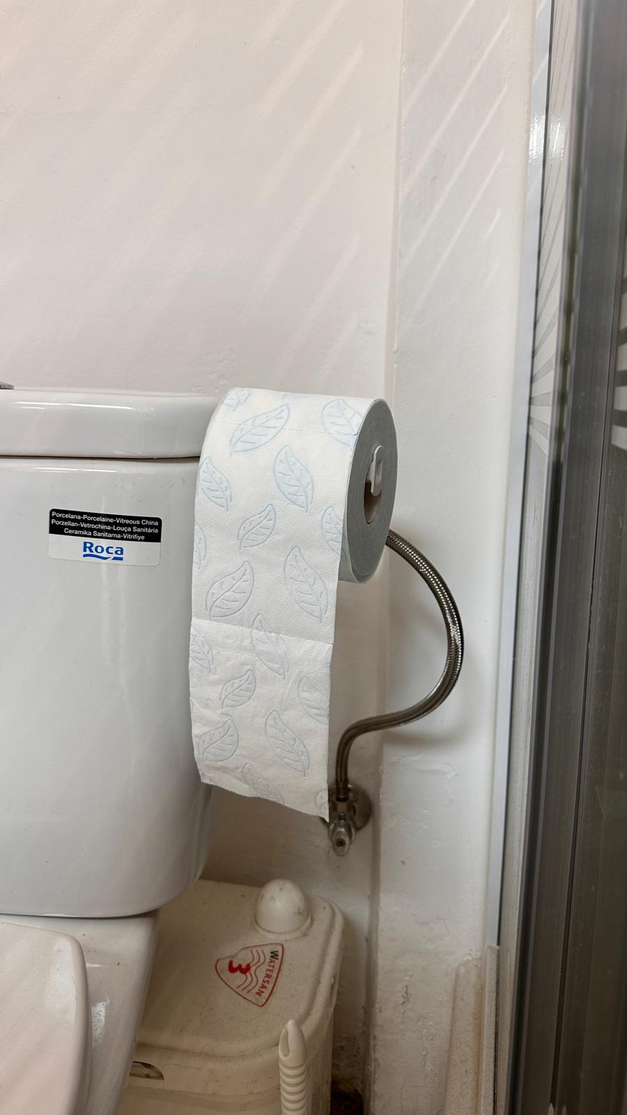 Portarrollos de Papel Higiénico para colgar del Inodoro – Sin Taladros, Colgante, Universal y Resistente