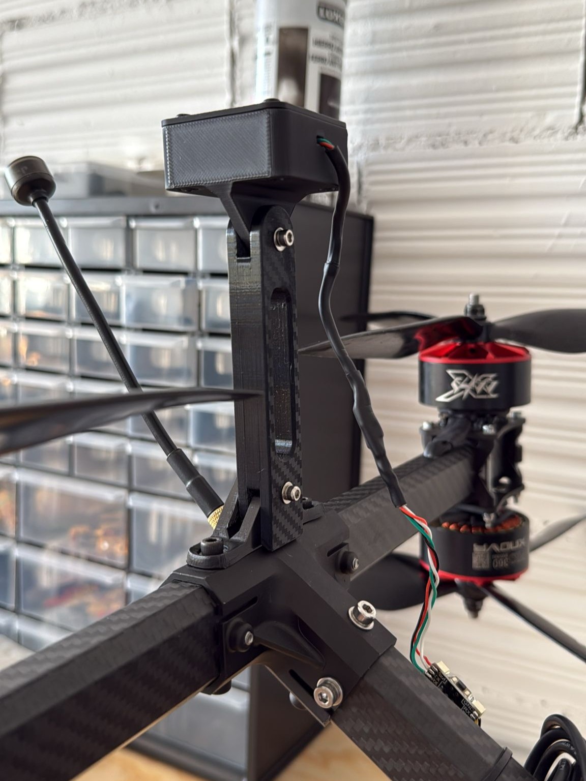 Diseño de pieza personalizada industria filmación con drones