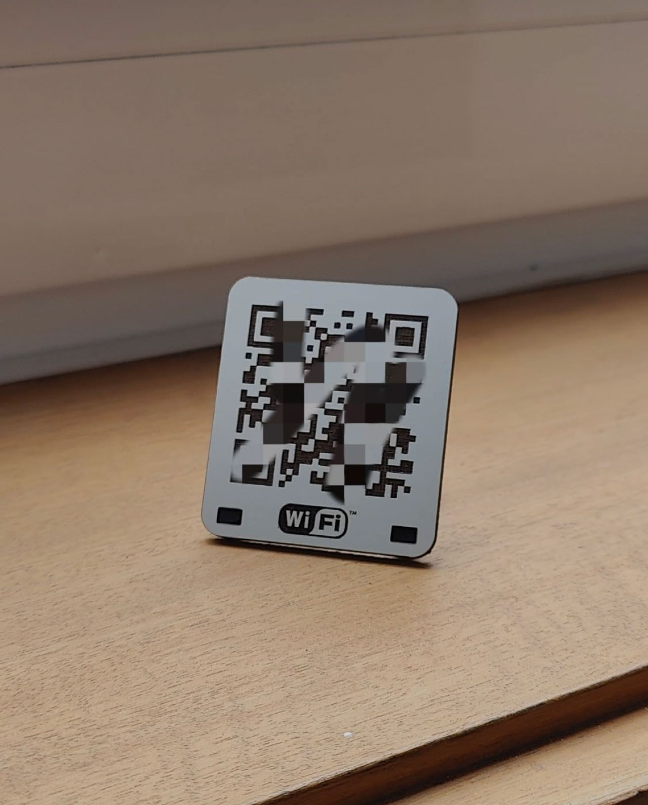 NIPRO Cartel QR Madera DM Blanca Código QR para Restaurante Carta Café Bar Menú Letrero Grabado Personalizado, Wifi, valoraciones o reseñas de Google - Imagen 4